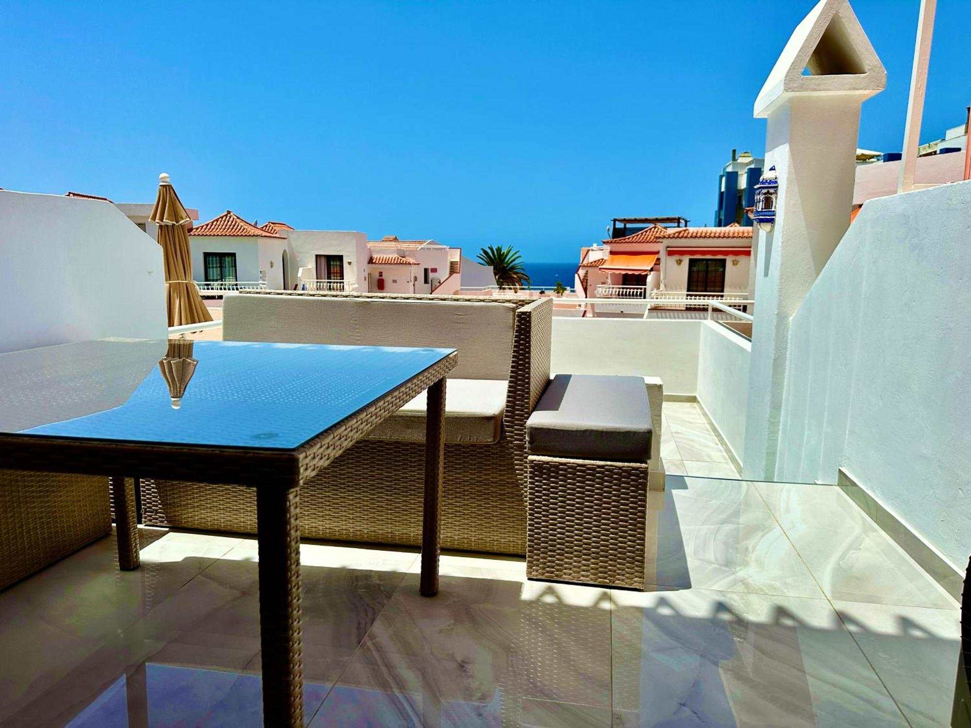 Ferienwohnung Luxury Diamond - Ocean View, Big Terraces, Air Con, Wifi Los Cristianos  Exterior foto